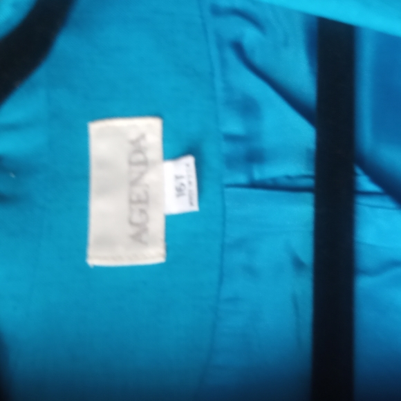 Vintage Agenda Jacket - Picture 3 of 13